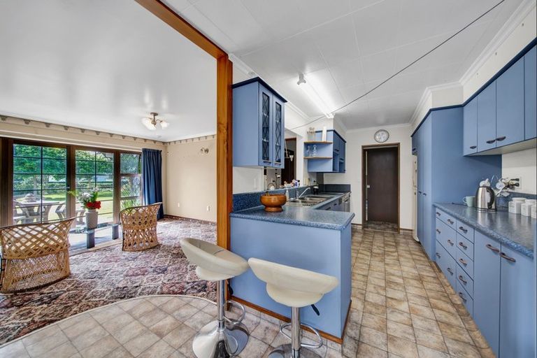 Photo of property in 17 Weld Street, Normanby, Hawera, 4614