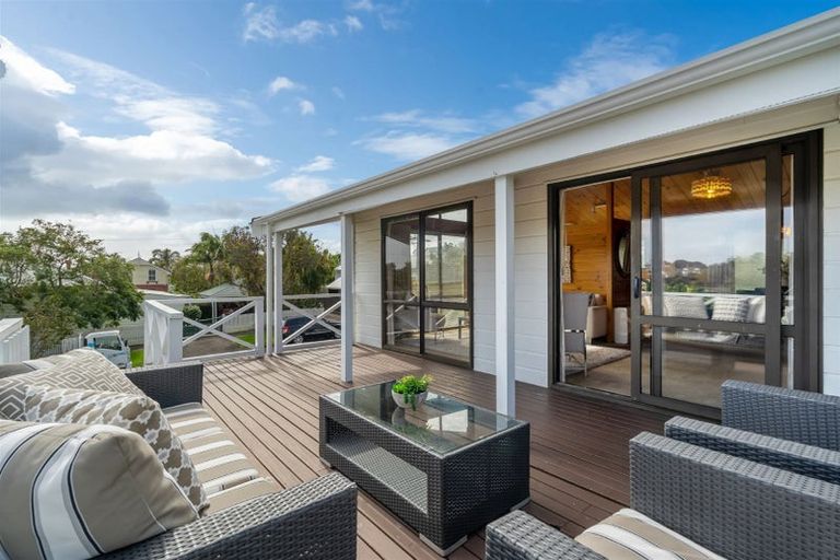 Photo of property in 2a Takarunga Road, Devonport, Auckland, 0624