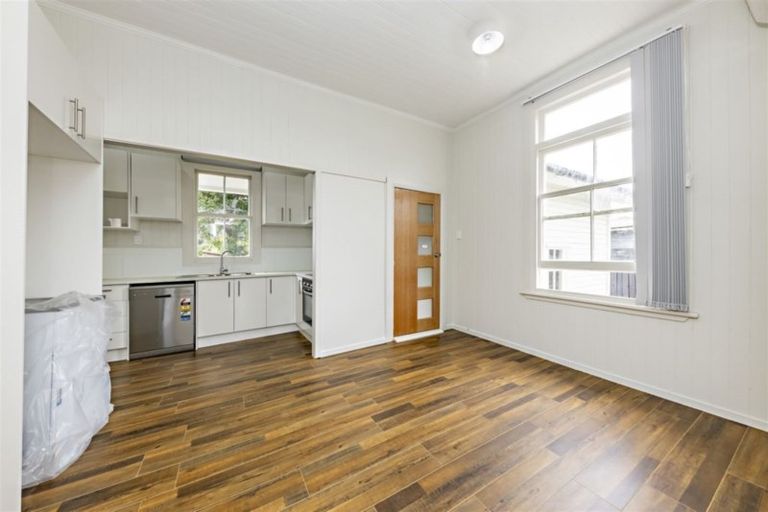 Photo of property in 46 Boundary Road, Clover Park, Auckland, 2019