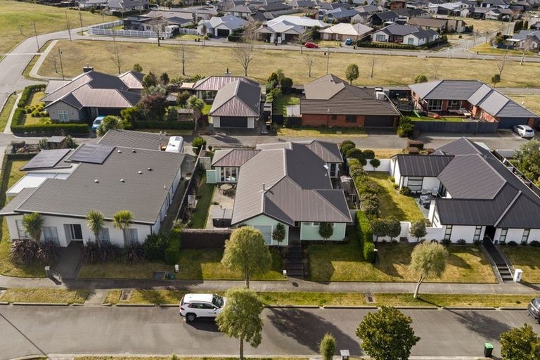 Photo of property in 12 Kawakawa Street, Pegasus, 7612