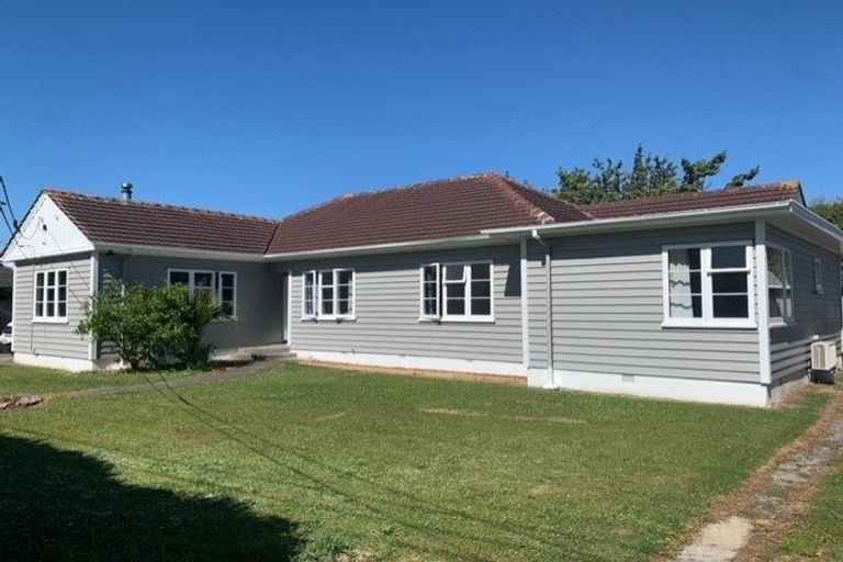 Photo of property in 14 Pearce Crescent, Taita, Lower Hutt, 5011