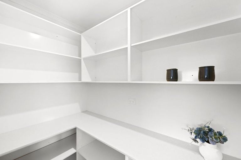 Photo of property in 12 Helenslee Court, Flagstaff, Hamilton, 3210