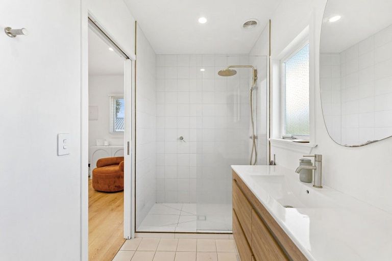 Photo of property in 1338 Papamoa Beach Road, Papamoa Beach, Papamoa, 3118