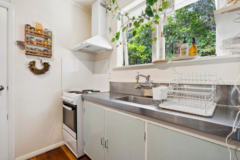 Photo of property in 47 Worcester Street, Wilton, Wellington, 6012