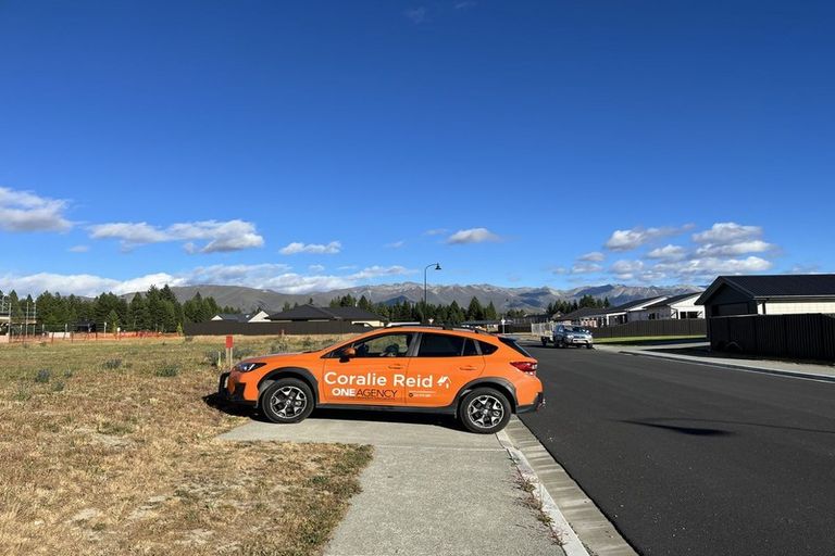 Photo of property in 13 Glenfield Avenue, Twizel, 7901