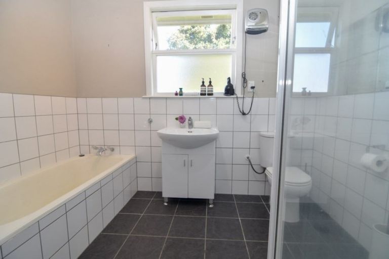 Photo of property in 2 Plimsoll Street, Carterton, 5713