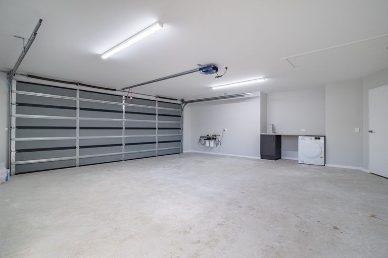 Photo of property in 3 North Foreland Street, Waihola, Milton, 9073