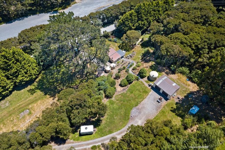 Photo of property in 747 Tora Road, Tora, Martinborough, 5782