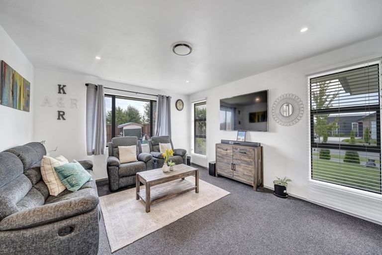 Photo of property in 79 Strauss Drive, Rolleston, 7614