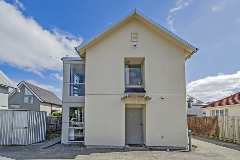 Photo of property in 108b Elizabeth Street, Riccarton, Christchurch, 8041