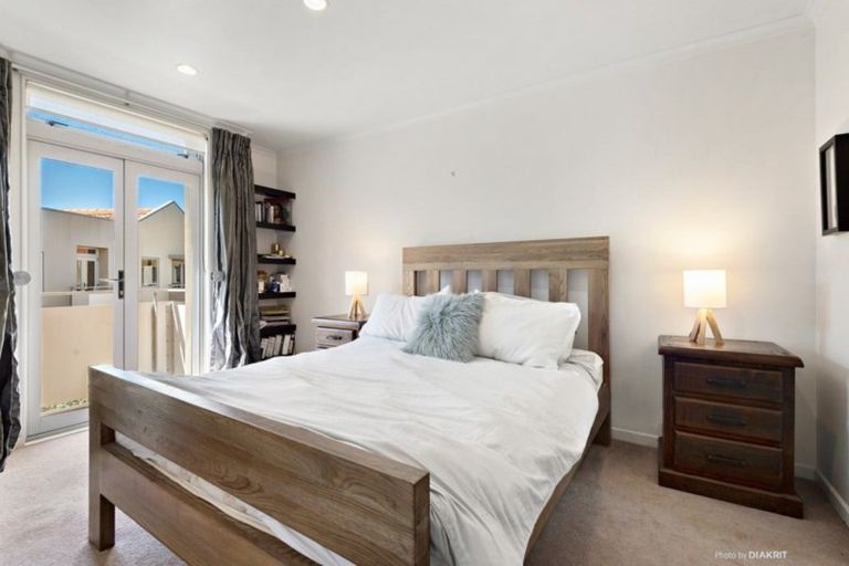 Photo of property in Marrakech Cafe, 54/305 Evans Bay Parade, Hataitai, Wellington, 6021