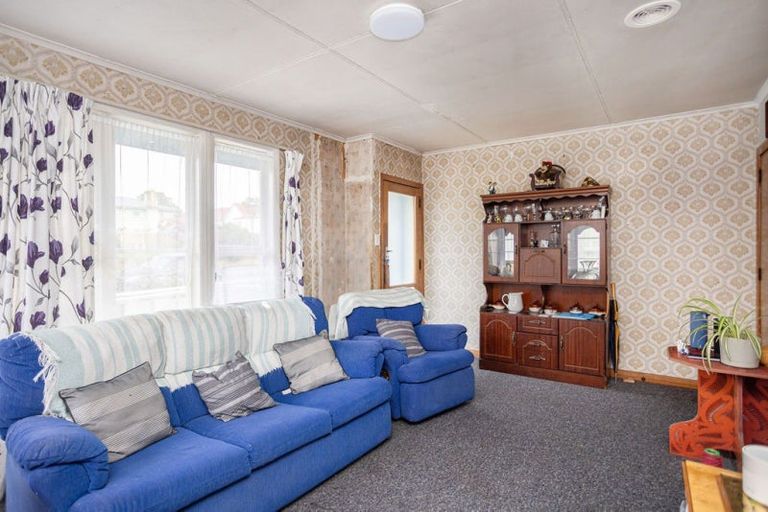 Photo of property in 5 Empire Street, Dannevirke, 4930