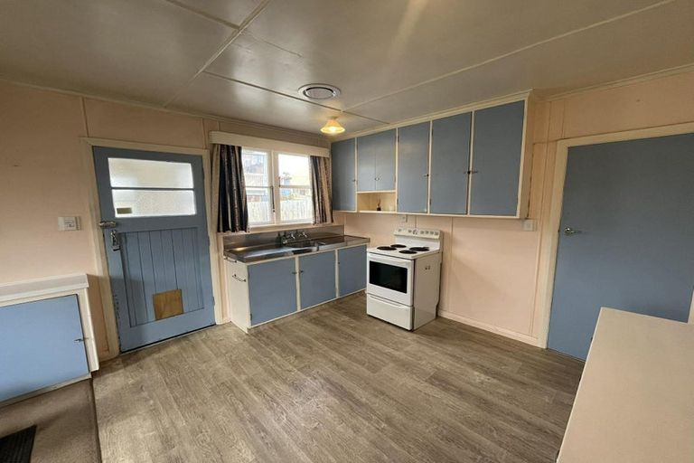 Photo of property in 11a Thynne Street, Foxton, 4814