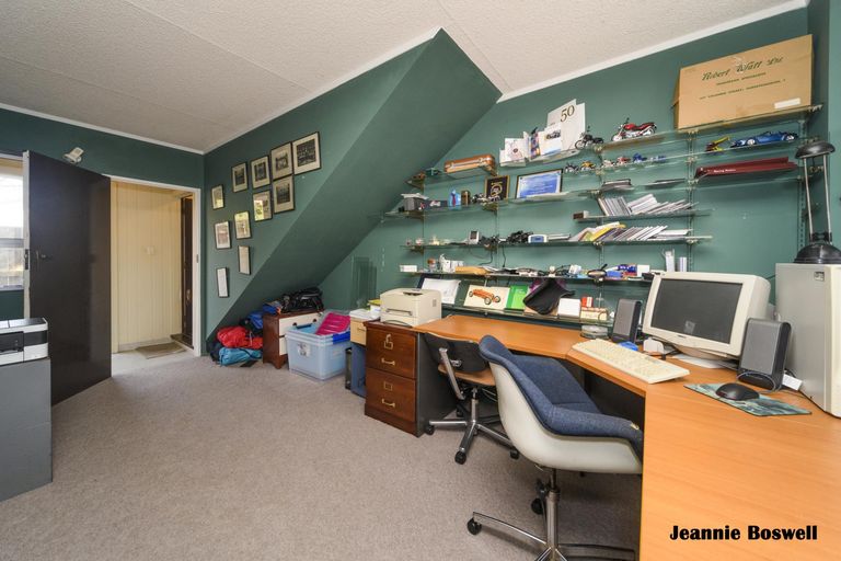 Photo of property in 146 Russell Street, Palmerston North, 4414