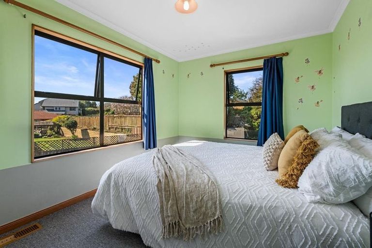 Photo of property in 43 Thelma Place, Lynmore, Rotorua, 3010