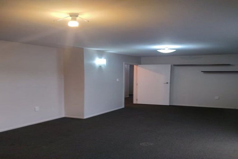 Photo of property in 29 Valecrest Avenue, Parklands, Christchurch, 8083