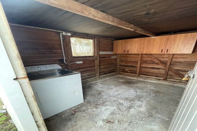 Photo of property in 102 Anzac Parade, Whanganui East, Whanganui, 4500