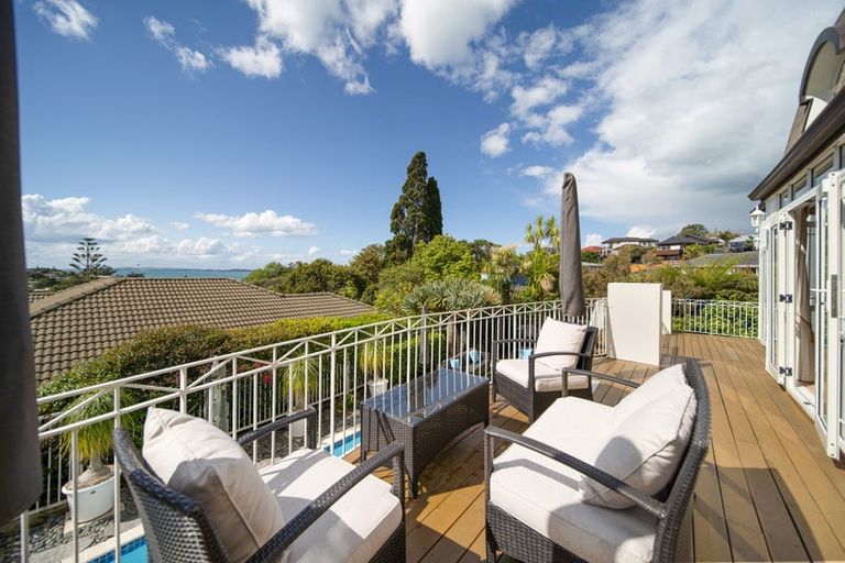 Photo of property in 19 Evelyn Road, Cockle Bay, Auckland, 2014