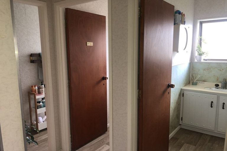 Photo of property in 8b Carr Street, Te Kamo, Whangarei, 0112