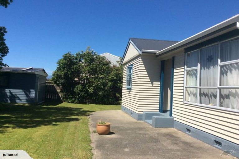 Photo of property in 58 Wakefield Street, Westport, 7825