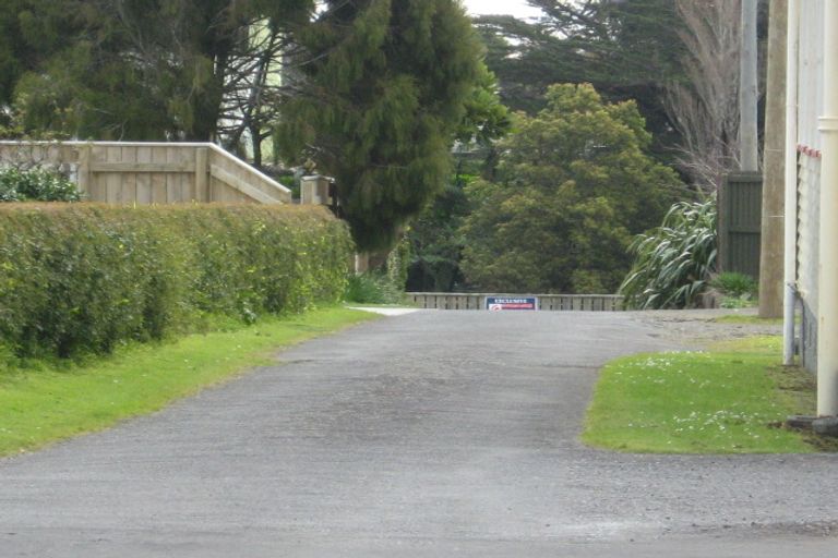 Photo of property in 158f Tukapa Street, Westown, New Plymouth, 4310