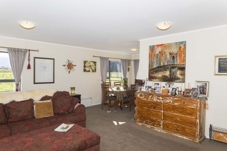 Photo of property in 268 Smith Road, Dannevirke, 4978