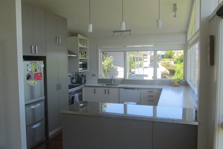 Photo of property in 46 Lohia Street, Khandallah, Wellington, 6035