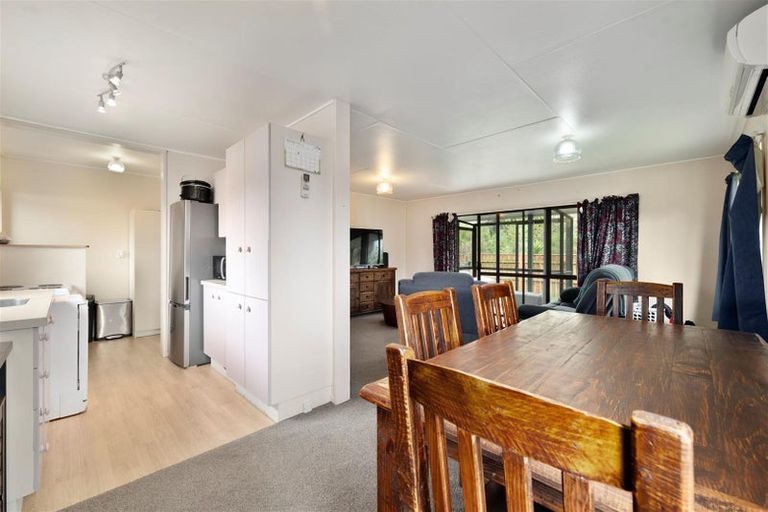 Photo of property in 43b Aquarius Drive, Kawaha Point, Rotorua, 3010