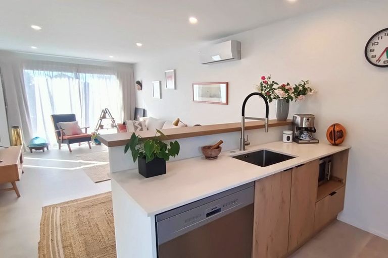 Photo of property in 1/80 Milton Street, Somerfield, Christchurch, 8024