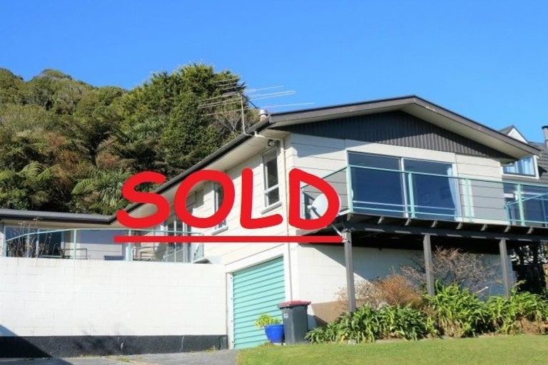 Photo of property in 15 Nolan Crescent, Karoro, Greymouth, 7805