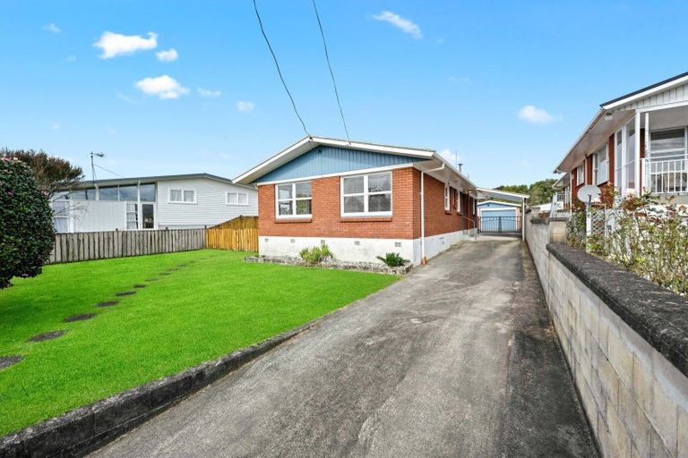 Photo of property in 8 Patrick Place, Fitzroy, Hamilton, 3206