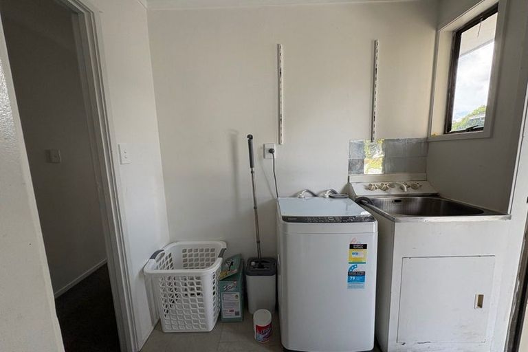 Photo of property in 2/63 John Walker Drive, Manurewa, Auckland, 2102