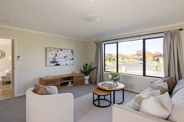 Photo of property in 11 Hampstead Way, Rototuna North, Hamilton, 3210