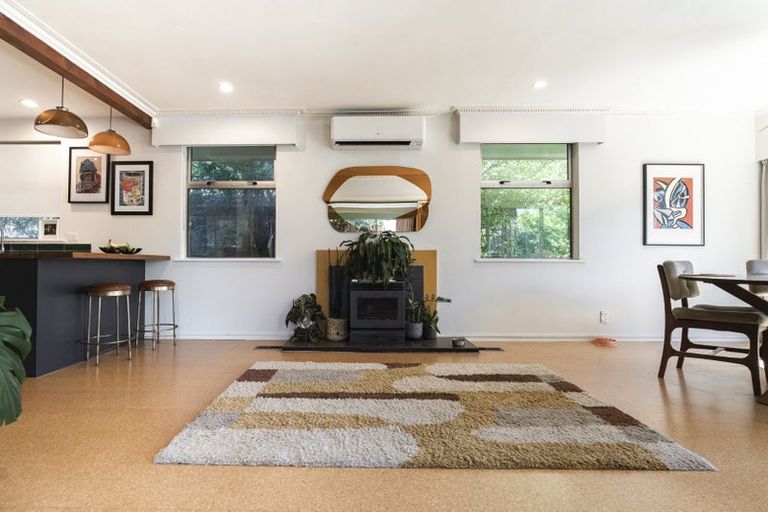 Photo of property in 10 Hartford Street, Burnside, Christchurch, 8053