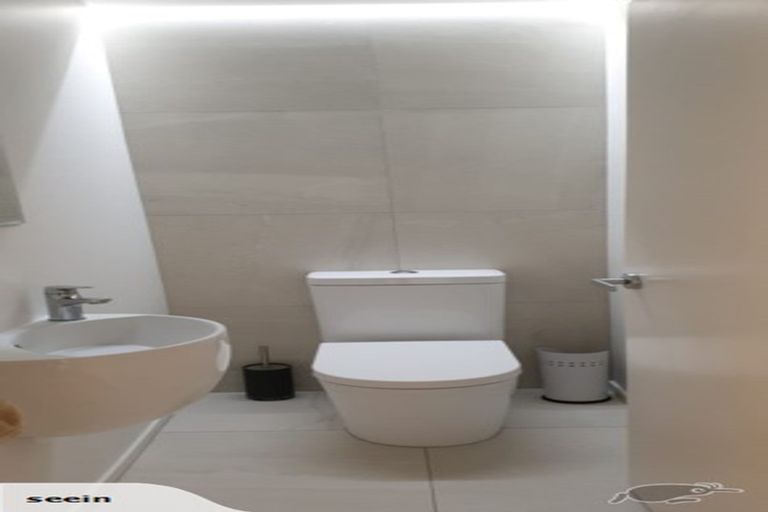 Photo of property in 249 One Tree Point Road, One Tree Point, 0118