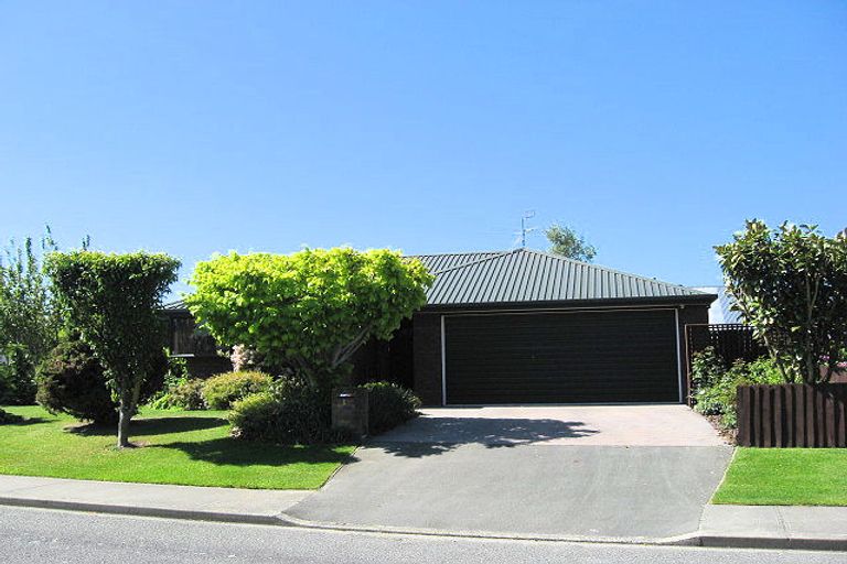 Photo of property in 1 Canon Stack Place, Kaiapoi, 7630