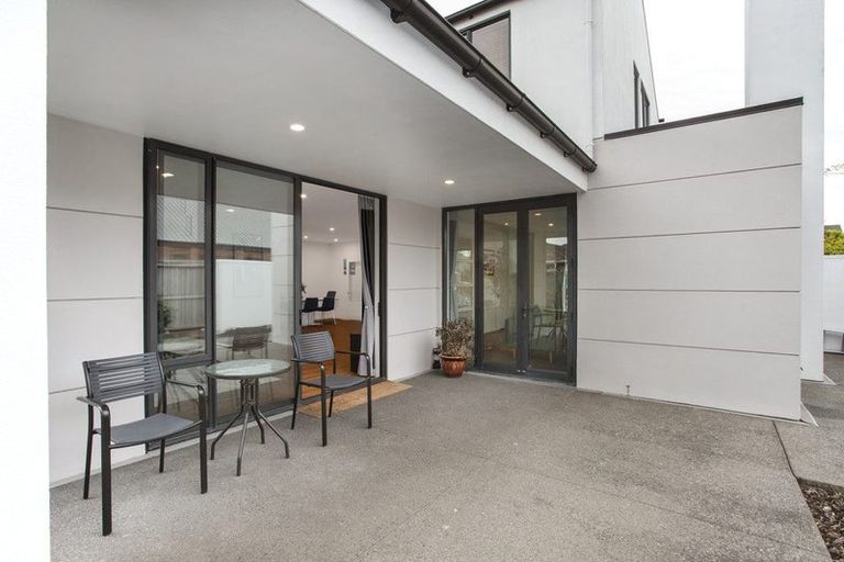 Photo of property in 128 Hamilton Avenue, Ilam, Christchurch, 8041