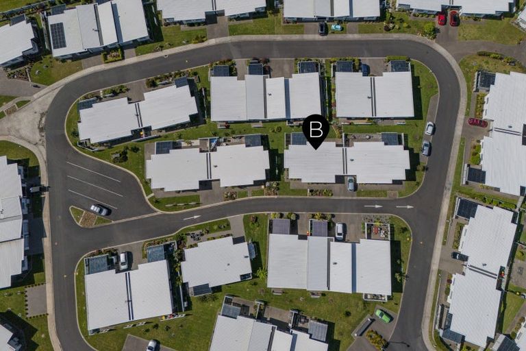 Photo of property in 16 Vanita Drive, Whitianga, 3510