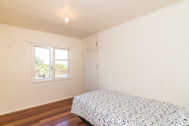 Photo of property in 37 Dale Road, Raumati South, Paraparaumu, 5032