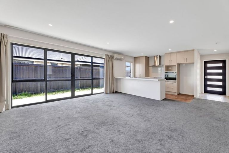 Photo of property in 6 Fairford Street, Bishopdale, Christchurch, 8053
