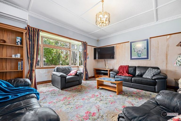 Photo of property in 288 Waiwhetu Road, Fairfield, Lower Hutt, 5011