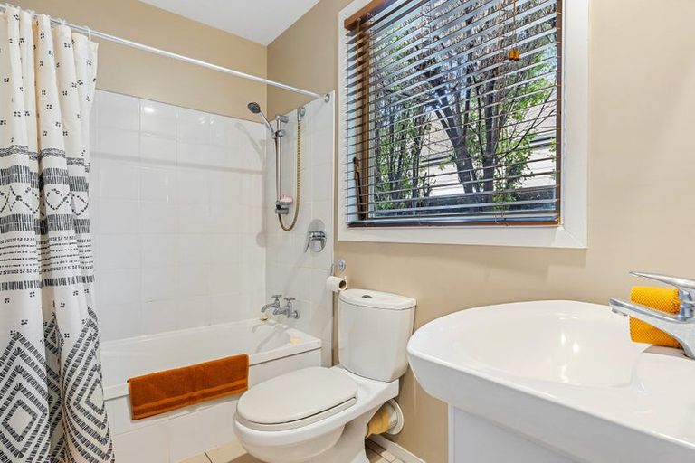 Photo of property in 66 Studholme Street, Somerfield, Christchurch, 8024