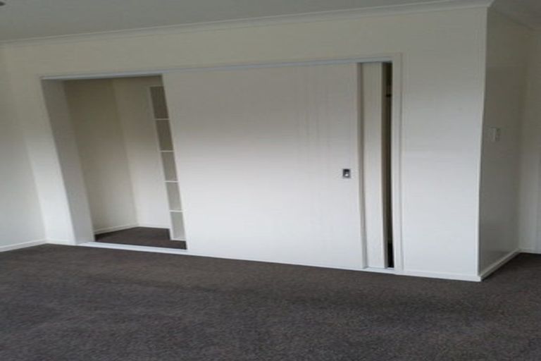 Photo of property in 75a Tabitha Crescent, Henderson, Auckland, 0612