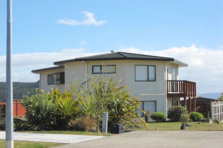 Photo of property in 66 Kahotea Drive, Motuoapa, Turangi, 3382