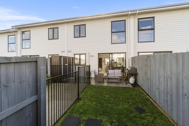 Photo of property in 78 Whenuapai Drive, Whenuapai, Auckland, 0618