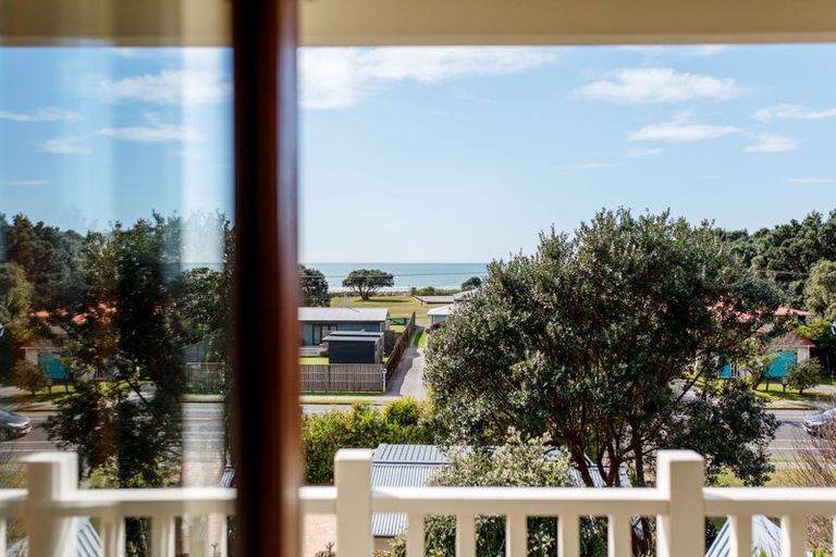 Photo of property in 242 Pohutukawa Avenue, Ohope, 3121