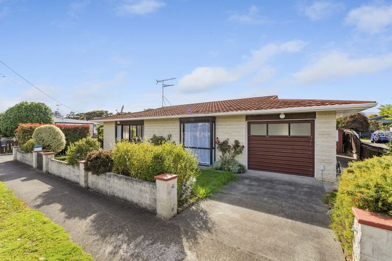 Photo of property in 1/36 Te Rauparaha Street, Otaki, 5512
