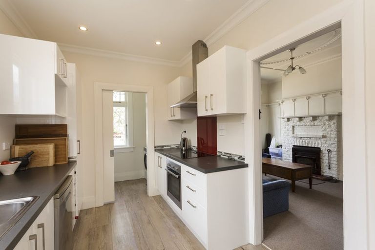 Photo of property in 272 Macandrew Road, Forbury, Dunedin, 9012