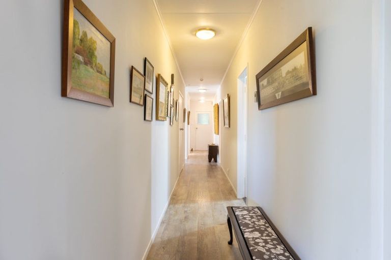 Photo of property in 34 Ruahine Street, Dannevirke, 4930