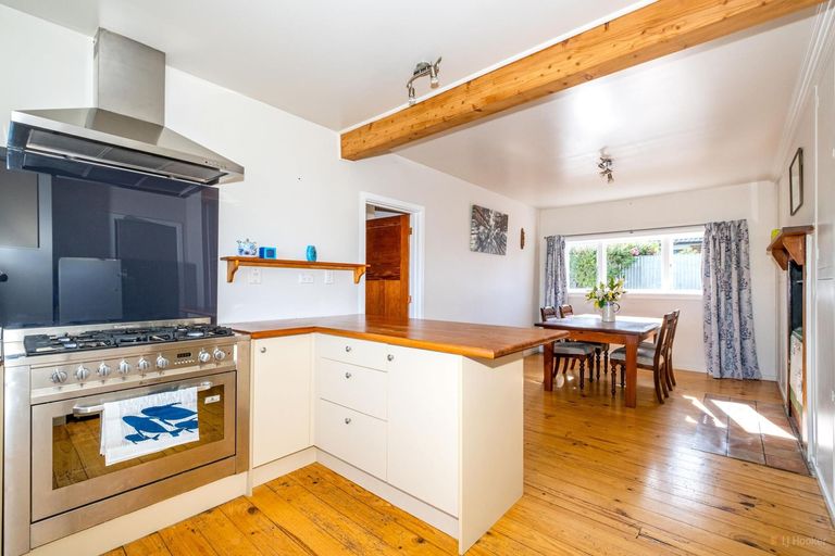 Photo of property in 10 Main North Road, Geraldine, 7930